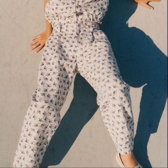 ZARA Kids | Beige | SEERSUCKER FLOWERS PANTS - Picture 5 of 7